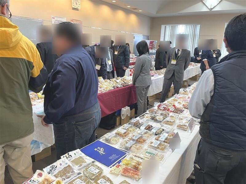 春夏用加工食品展示会を開催しました